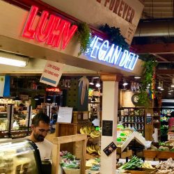 luhv-vegan-deli-philadelphia